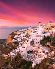 Haga click para ver la imagen ampliada fira_santorini.jpg
